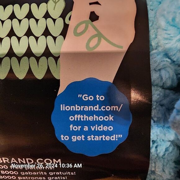 Lion Brand Off the Hook 6 Skeins Yarn Aquamarine Color 178 Lot 29514 No Tools - Picture 3 of 9